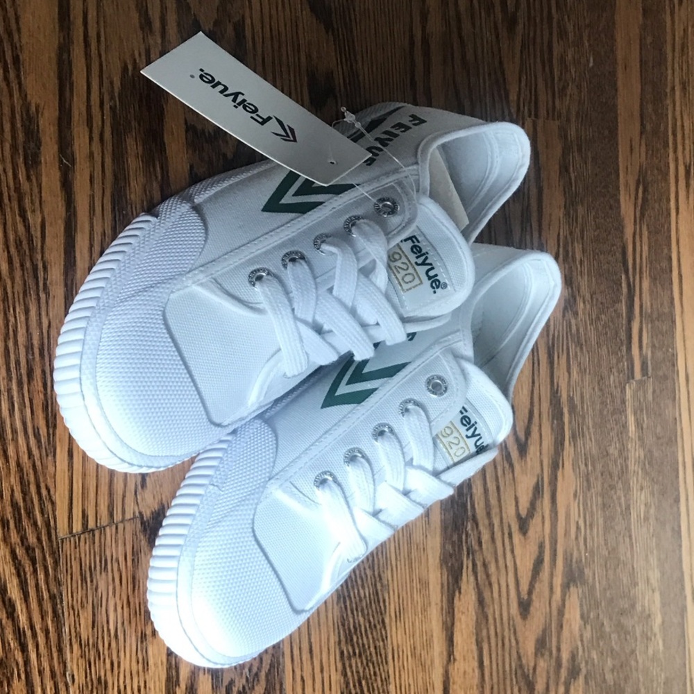 Feiyue Classic White Sneakers with Green Detail